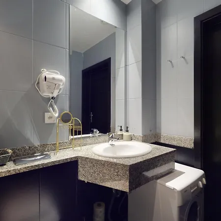 Szewska 72 - Tectum 4*